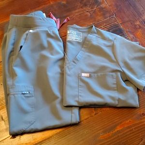 Bonsai Figs Scrubs